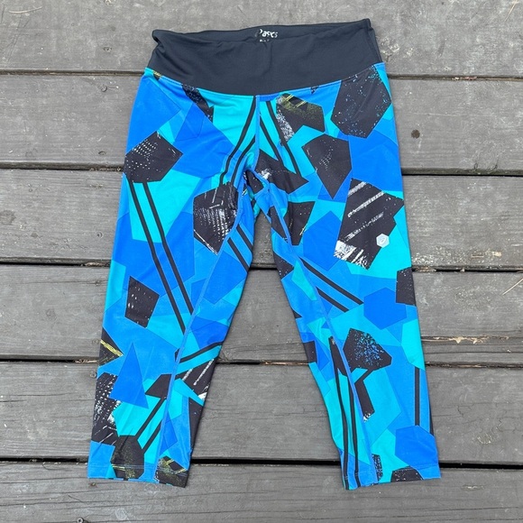 Asics Women’s Capri Leggings in Blue and Black Geometric Pattern size M - Picture 1 of 4